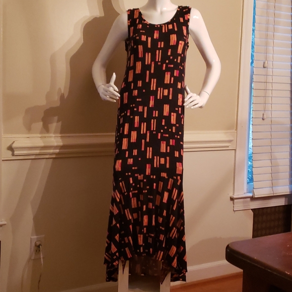 Apt. 9 Dresses & Skirts - Beautiful Midi Pullover Black Print Dress